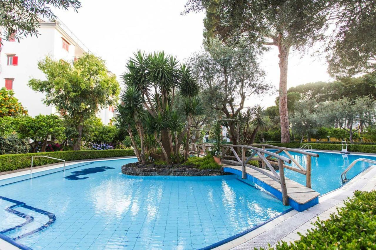 Ambra Sorrento Suites Short Rent Eksteriør billede