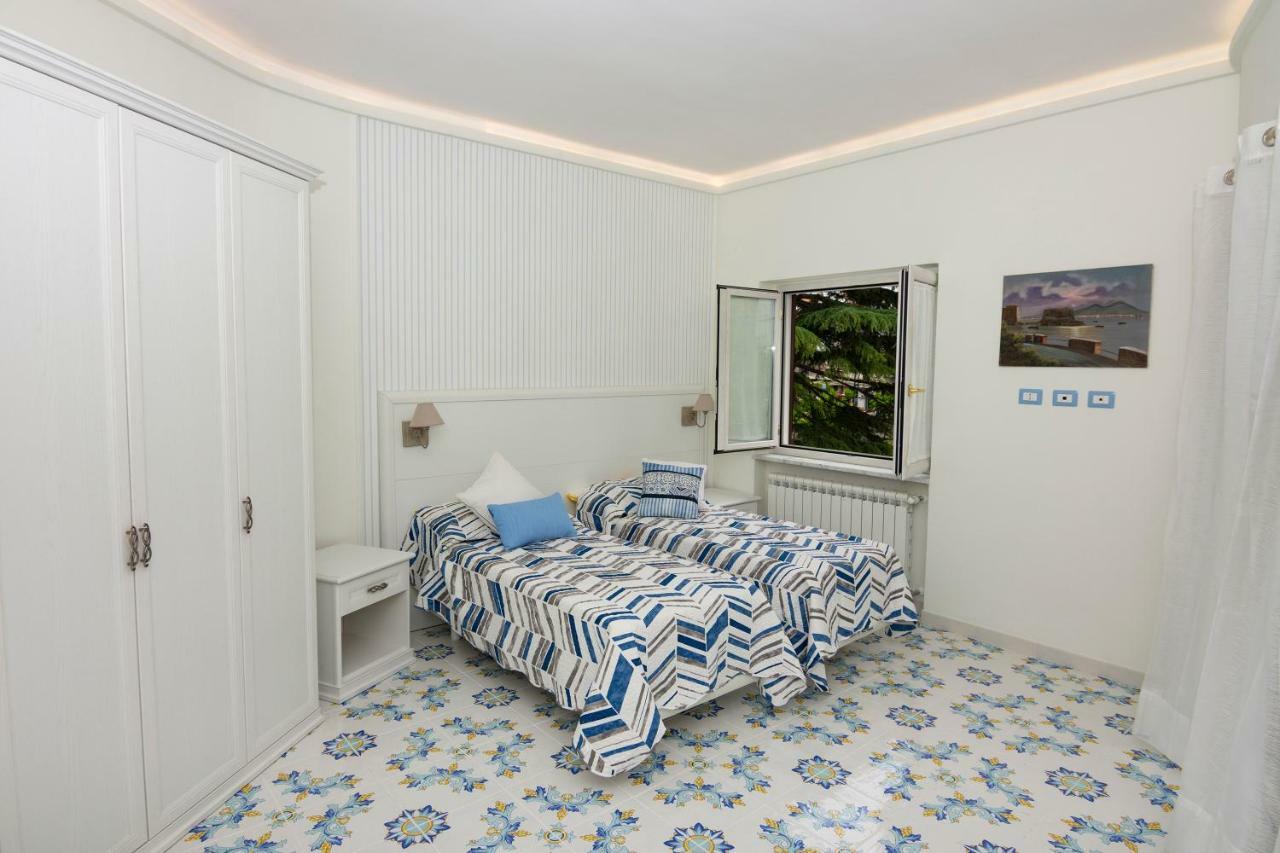 Ambra Sorrento Suites Short Rent Eksteriør billede