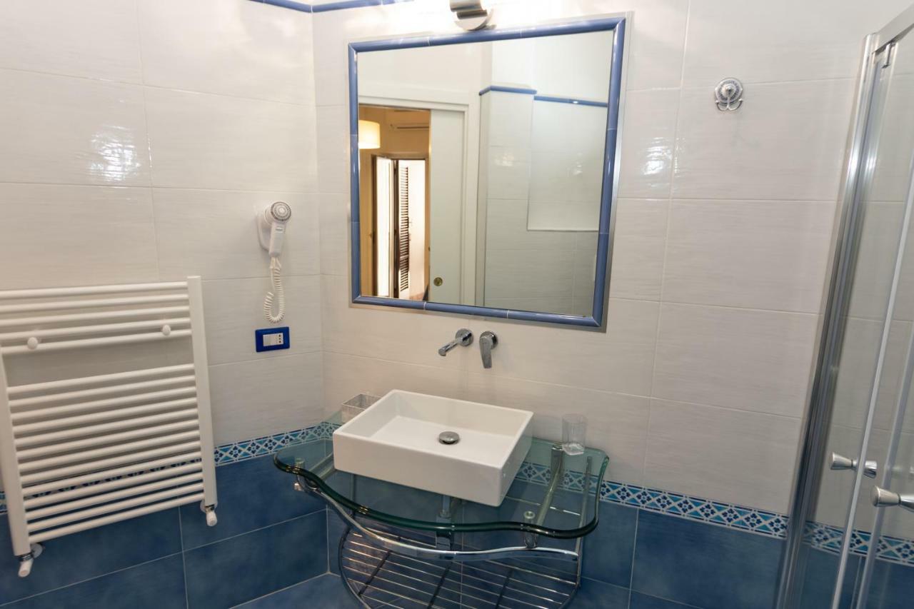 Ambra Sorrento Suites Short Rent Eksteriør billede