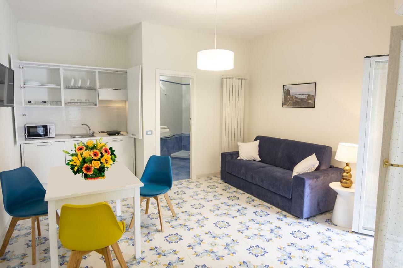 Ambra Sorrento Suites Short Rent Eksteriør billede